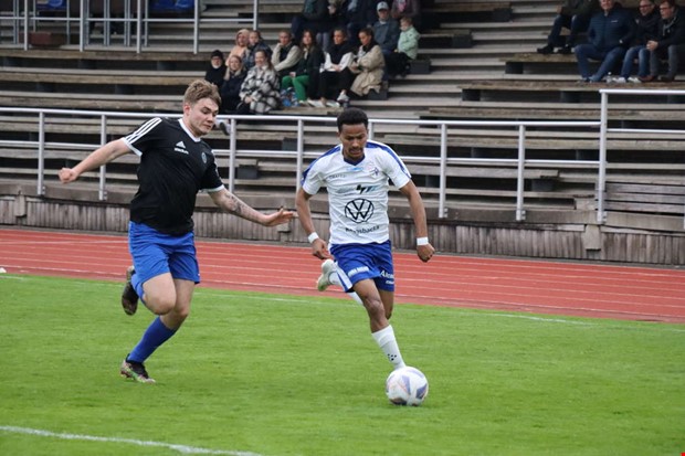 Frsvarsstarkt Kif tog ny seger