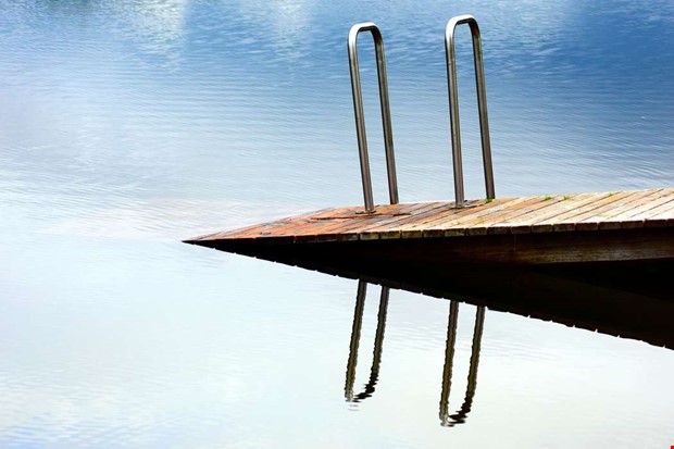 Husägare överklagar beslut om badstörning Husägare överklagar beslut om badstörning