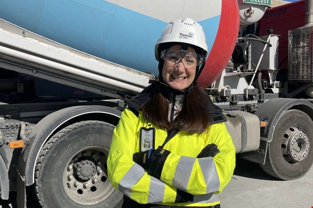 Betongfretag i Kungsbacka vxer