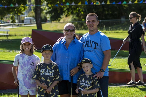 Golf i miniformat lockar fortfarande