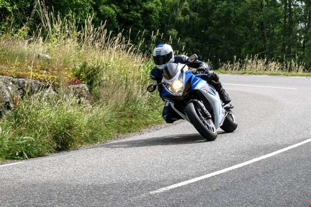 �Krokiga v�gar och en glass p� det...� 