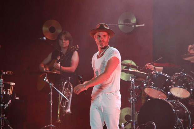 Mnga ville se Peter Jback