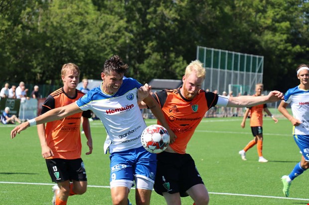 Delad pott i sltstruket derby