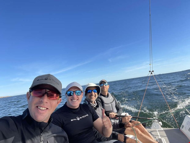 Efter SM-guldet  nu vntar en familjeduell 