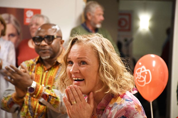 S positiva till frsta valsiffrorna