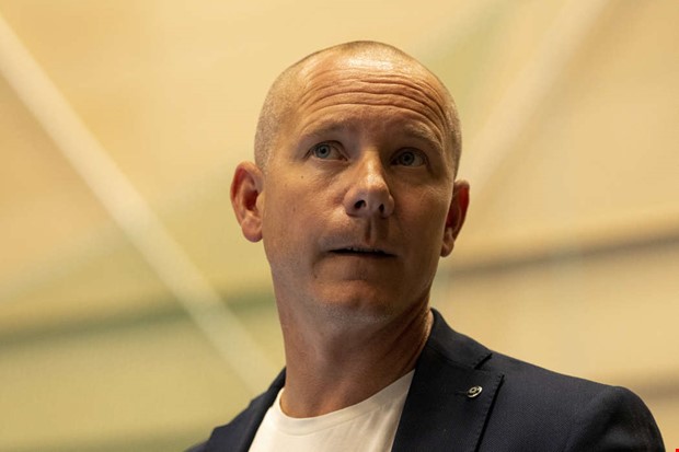 Klubben svarar p kritiken