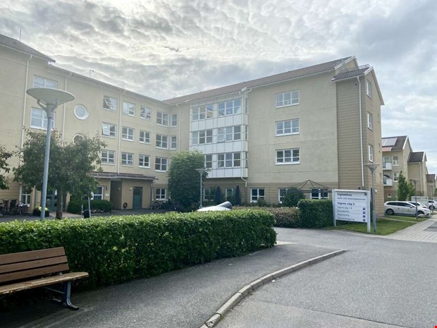 Gamla fr flytta till Bjrkris