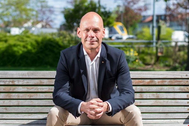 Politisk comeback - nu blir Niclas ordförande