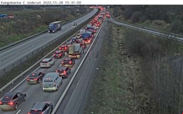 Trafikolycka p E6  lnga ker 