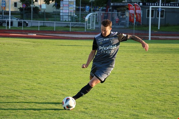 Mlvakt tervnder till OBK  nyckelspelare frlnger med City