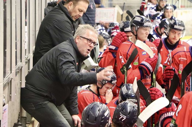 Sparkad Hanhalstrnare har ftt nytt uppdrag 