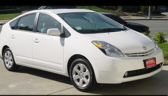 Polisen varnar - tjuvar slr till mot bilar