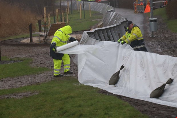 Mobila skydd ska hindra versvmningar