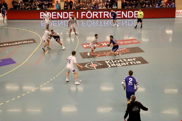 Den gamle frsvarsspecialistens ovntade drag 