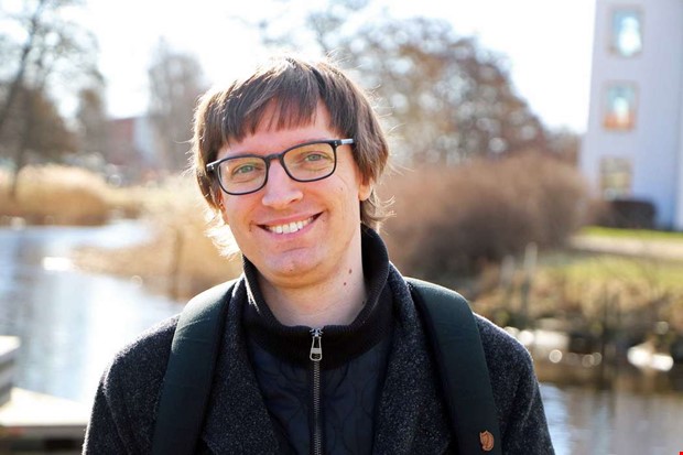 Jubilaren Andreas �lskar att st� p� scenen