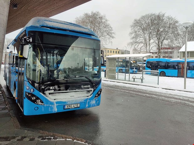 Klart  d rullar bussarna i Kungsbacka igen