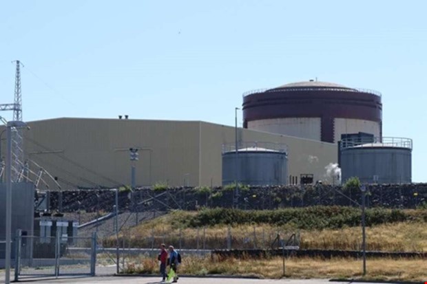 Reaktor startas � inga fler f�rseningar