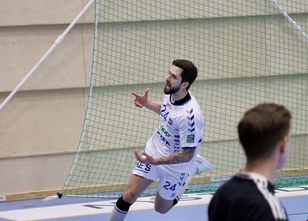 Arans nrmare slutspel   kontraktet dessutom klart 