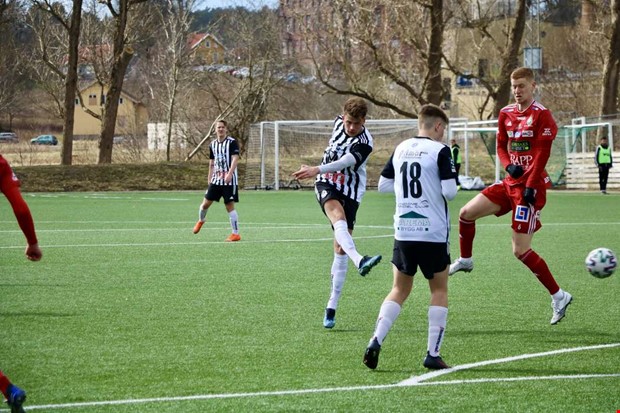 F�re Lindomekaptenen tar en paus