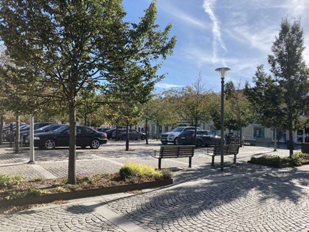 Debatt: Ett folktomt och de torg 