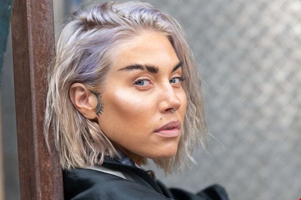 Hyllade artisten till rets skolavslutning