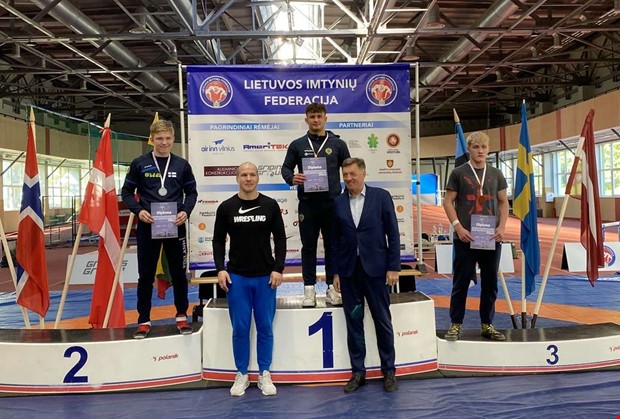 Efter tunga vren  talangen slog till med NM-guld