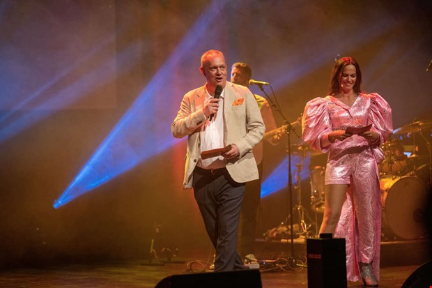 Henric L�fvenborg utsedd till �rets Eldsj�l p� Cirkus