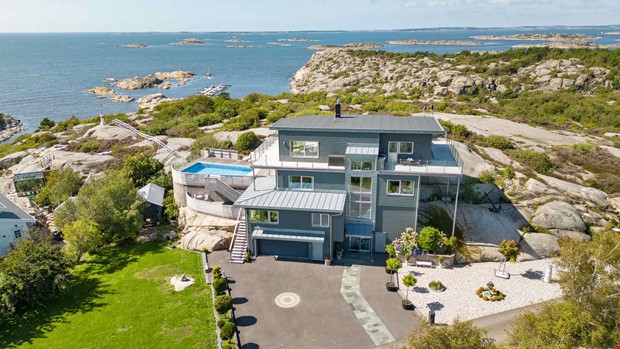 Villa med havsutsikt ligger ute – för 35 miljoner Villa med havsutsikt ligger ute – för 35 miljoner