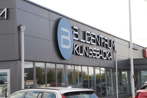 Sv�rt s�lja bilar � 