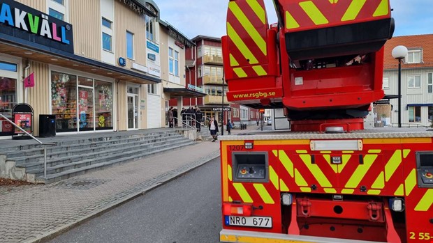 Larm om brand i byggnad i Innerstaden Larm om brand i byggnad i Innerstaden