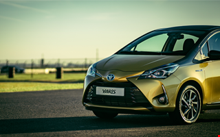 F�rs�kringar till Toyota � j�mf�r priser h�r