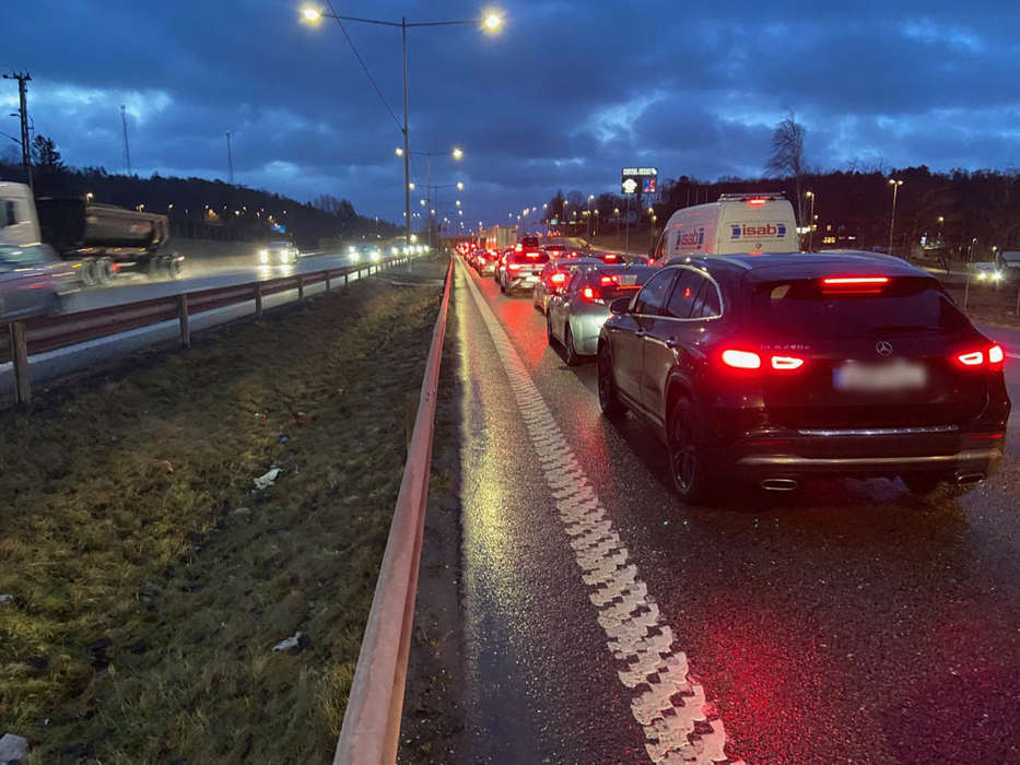 Olycka På E6 Påverkar Trafiken Till Kungsbacka » Norra Halland ...