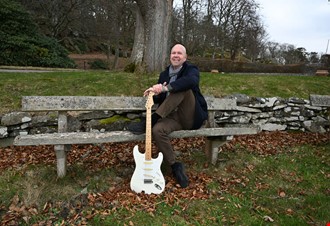 Lasse fixar alls�ng med extra allt 