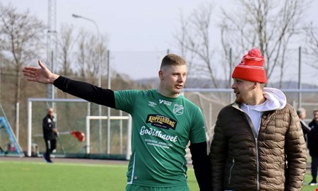 BILDEXTRA: Straffilska och en r�ddande �ngel i sista stund 