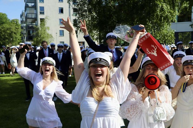 Så var onsdagens studentfirande – NH sände live Så var onsdagens studentfirande – NH sände live