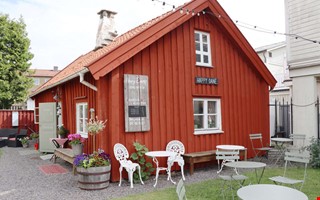 Rda stugan en verlevare fylld med liv