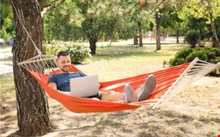 S mycket spelar svenskarna under sommaren