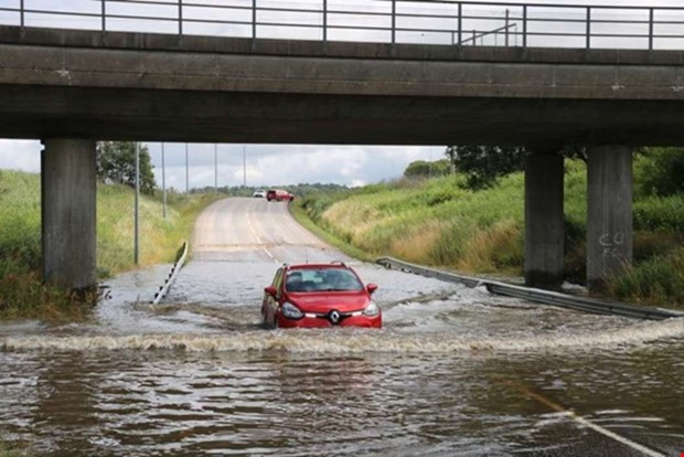 Ny v�dervarning � risk f�r �versv�mningar