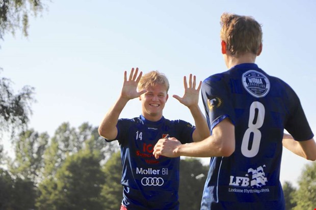 Tennissiffror nr Lerkil inledde kvalet