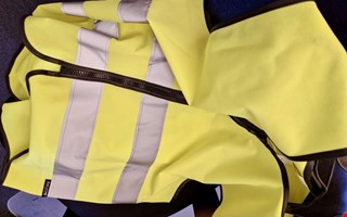 Reflexv�star stoppade i v�ntan p� utredning