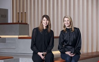 Systrarna fr�n Fj�r�s har valt var sin v�g till toppen