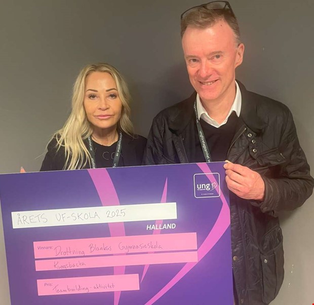 Skolan blev utnämnd till Årets UF-skola Skolan blev utnämnd till Årets UF-skola
