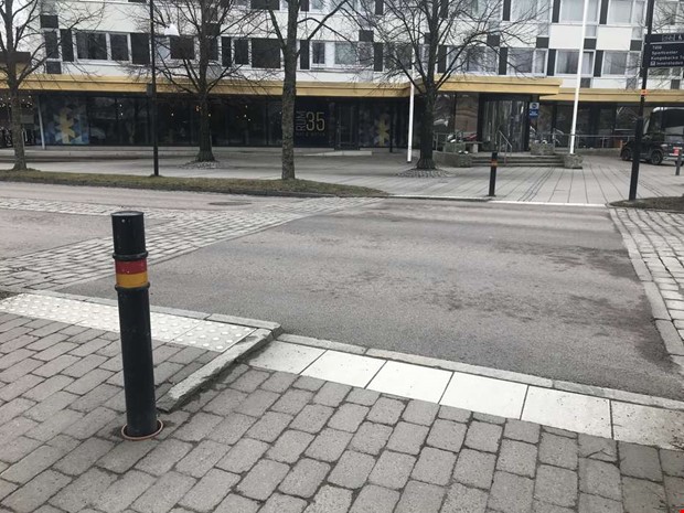 Debatt: Gångpassager med livet som insats  Debatt: Gångpassager med livet som insats