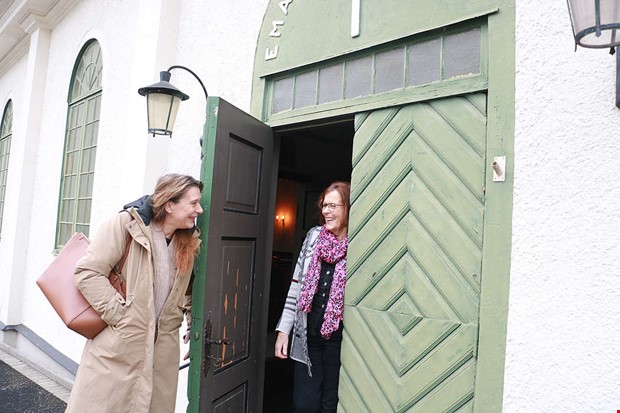 K�nd arkitekt bakom kyrka i centrum