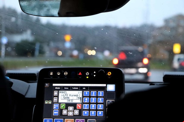 Körde på person och smet – polis blev vittne Körde på person och smet – polis blev vittne