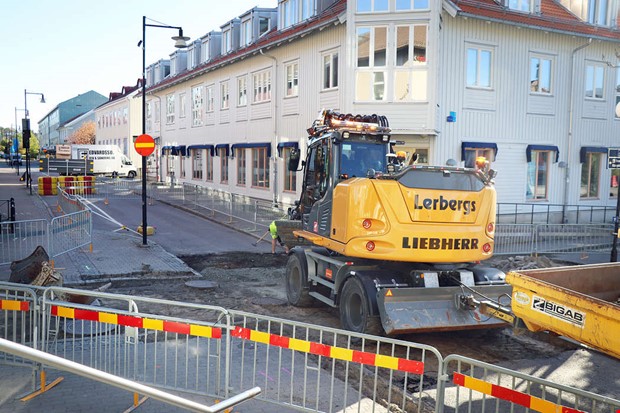 Trafiken leds om n�r gatan i centrum st�ngs av