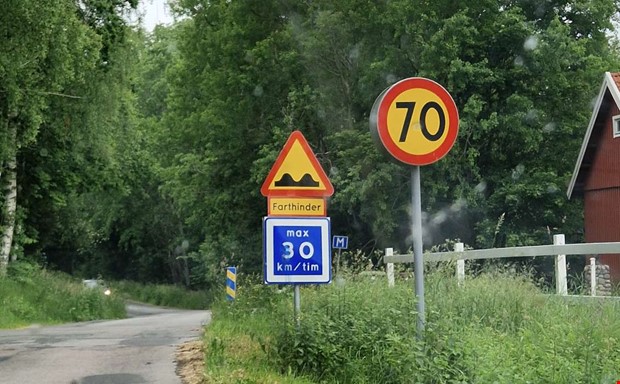 Debatt: Slseri med vgskyltar!? 