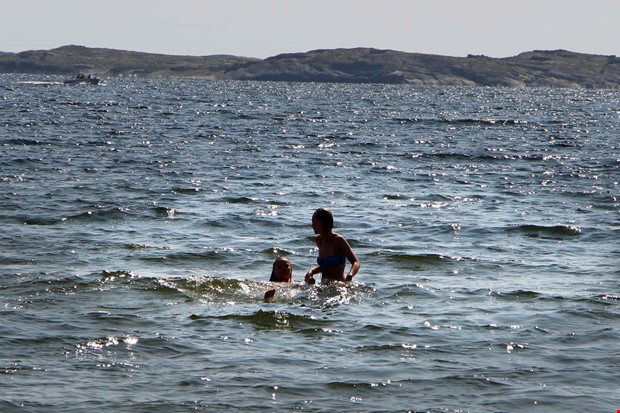 S�mre v�der � s� varmt �r det i vattnet