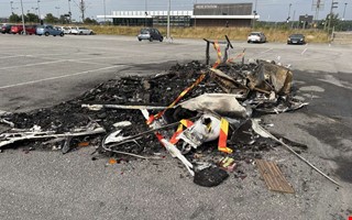 Brand i husvagn vid Hede: Helt utbrunnen