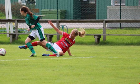 Derbydraget: Presenterar dubbla nyfrvrv 